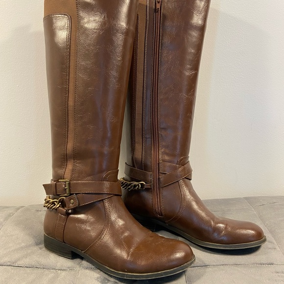 Super cute brown tall boots - Picture 4 of 4